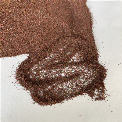 1050 grados Tratamiento a temperatura media Color rojo Marrón Óxido de aluminio fundido 95% para abrasivos cerámicos
