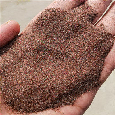 Arenas abrasivas de granate de chorro de agua1,75 g/cm3 Medios de granate para chorro de arena