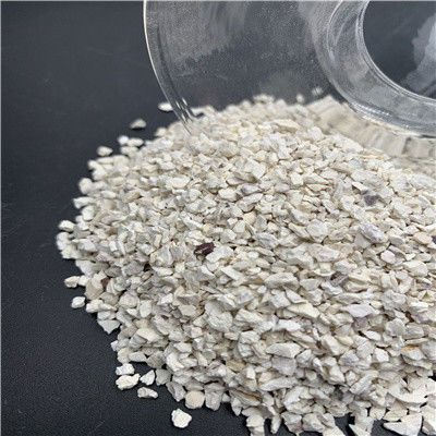 Granos de caolín calcinado blanco puro Alta dureza para ladrillos refractarios