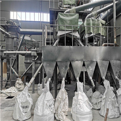 Espinel fundido de magnesio y aluminio de alta densidad para materiales de aislamiento térmico